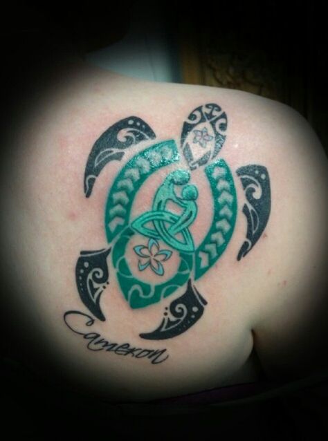 Mother son celtic knot inside polynesian turtle tattoo.  Interesting way to tie in the literal symbol of mother child. Polynesian Turtle Tattoo, Son Tattoos, Mother Son Tattoos, Polynesian Turtle, Catrina Tattoo, Turtle Tattoo Designs, Hawaiian Tattoo, Inspiration Tattoos, Tattoo For Son