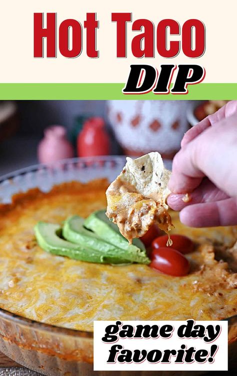 Craving something seriously delicious? This hot taco dip is a taste explosion! Easy to make, impossible to resist. Elevate your snack game today. 🌶️🤤 #TacoLove Warm Taco Dip, Taco Dips, Hot Taco Dip, Baked Nachos, Taco Love, Spicy Dip, Chipped Beef, Game Snacks, Taco Dip