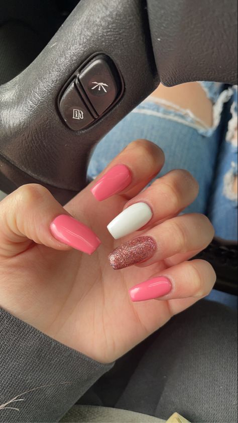 Simple Spring Nail Ideas Square, Acrylic Nails Medium Length, Pink Gel Nails Designs, Teen Nails, Western Nails, Angel Nails, Long Square Nails, Pastel Nails Designs, Peach Nails