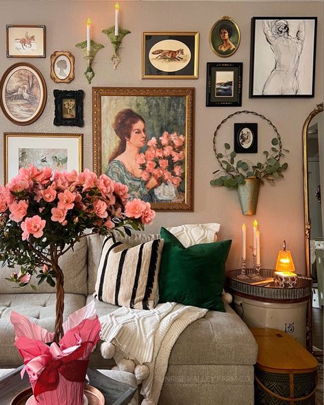 Everything you need to create the perfect gallery wall Romantic Gallery Wall, Feminine Gallery Wall, Fridge Gallery Wall, Cottage Core Gallery Wall, Kitchen Gallery Wall Ideas, Cottagecore Gallery Wall, French Gallery Wall, Cottage Core Dining Room, Wall Display Ideas