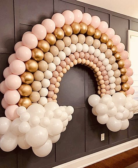 Bday Balloons, Balloon Arch Backdrop, Rainbow Balloon Arch, Balloons Ideas, Rainbow First Birthday, Boho Birthday Party, Arch Backdrop, Balloon Arches, First Birthday Party Themes