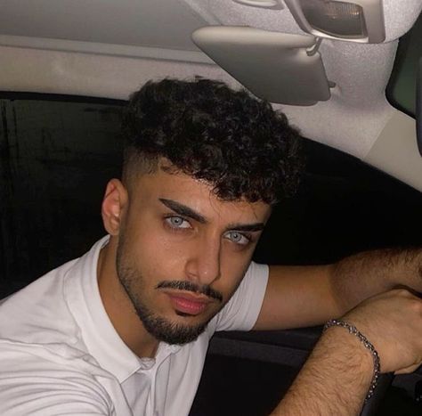 Arab Boys, Mustache And Goatee, Male Haircuts Curly, Light Skin Men, Attractive Eyes, Handsome Arab Men, Black Men Hairstyles, Boys With Curly Hair, Arab Men