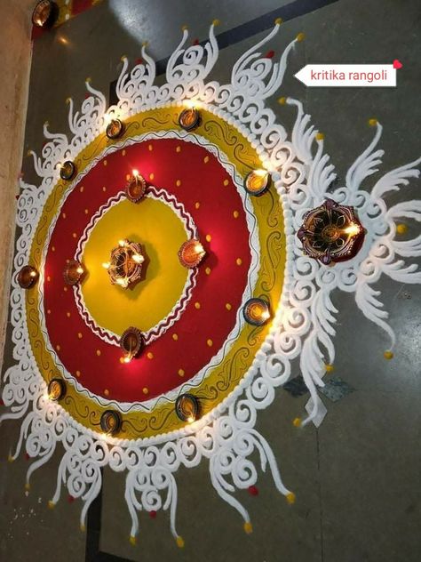 Lotus And Kalash Rangoli, Diwali Rongali, Galicha Rangoli Designs, Floral Painting Videos, Welcome Rangoli, Rangoli Diwali, Very Easy Rangoli Designs, Rangoli Designs Photos, Rangoli Designs Simple Diwali