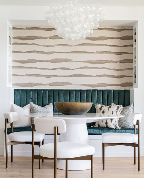 Breakfast nook goals! We used emerald green to create an inviting custom upholstered banquette seat that provides additional seating and a bold focal point. 😍 Restaurant Booth Seating Dining Room, Counter Height Banquette Seating, Booth Seating Dining Room, Oasis Interior Design, Booth Seating Design, Upholstered Banquette Seating, Oasis Interior, Kitchen Luxury Design, Breakfast Banquette