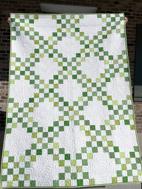 Make it Modern – Scrappy Double Irish Chain – Riley Blake Designs Double Irish Chain Quilt Pattern, Irish Quilt Patterns, Double Irish Chain Quilt, Irish Chain Quilt Pattern, Irish Quilt, Irish Chain Quilt, 9 Patch Quilt, Jelly Roll Quilt Patterns, Nine Patch Quilt