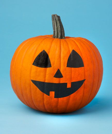 Decorate pumpkins without carving!  Ideas from RealSimple Orange Painted Pumpkins, Happy Pumpkin Faces, Pumpkin Designs Painted, Decorate Pumpkins, Spooky Crafts, Carve Pumpkins, Pumpkin Decorating Ideas, No Carve Pumpkin Decorating, Painting Pumpkins