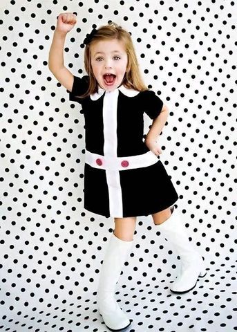 Christian Dorat | Facebook Baby Mode, Mod Vintage, 1960s Fashion, Black N White Dress, Kids Outfits Girls, Stylish Kids, Fashion Kids, Fashion Mode