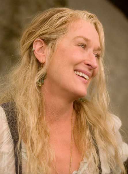 Meryl Streep femme printemps adouci Goth Outfit, Hippie Life, Mama Mia, Mia 3, Meryl Streep, Summer Bucket, Smash Cake, Best Actress, Background Wallpaper