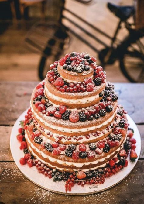 Italian Wedding Cake, Italian Wedding Cakes, Italian Weddings, Destination Wedding Italy, Italian Cake, Wedding Cake Ideas, Wedding Photos Poses, Wedding Forward, Italian Wedding