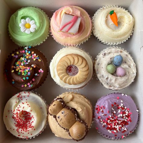 Pastel Cupcakes, Cute Baking, Pretty Dessert, British Baking, Baking Business, Mouth Watering Food, Cute Cupcakes, Cooking Recipes Desserts, Cute Cakes