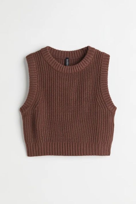 Crop Sweater Vest, Brown Vest, Brown Outfit, Cropped Vest, Crop Sweater, Wool Blend Coat, Vest White, Ribbed Knit Sweater, Brown Sweater