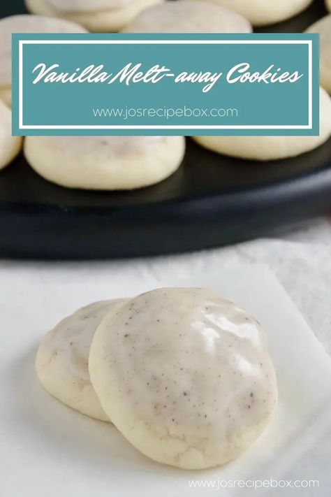 Vanilla Melt-away Cookies Melt A Way Cookies, Vanilla Meltaway Cookies, Melting Cookies, Meltaway Cookies Recipe, Jojo Recipe, Meatball Cookies, Melting Moments Cookies, Meltaway Cookies, Vanilla Bean Powder