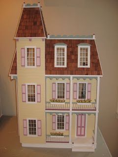 Allison Jr Dollhouse, Alison Jr Dollhouse, Houses Victorian, Front Porch Railings, Dollhouse Supplies, Miniature Dollhouse Accessories, Bloxburg Ideas, Dollhouse Projects, Dollhouse Ideas