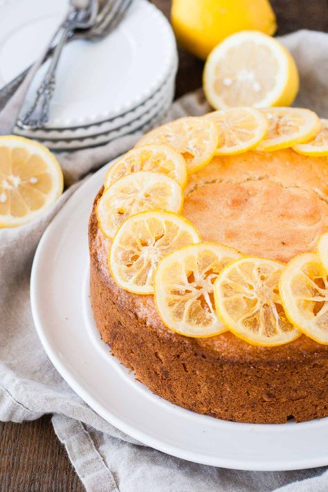 Madera Cake, Maderia Cake, Lemon Madeira Cake, Madeira Cake Recipe, Candied Lemon Slices, British Bake Off Recipes, Madeira Cake, Bake Off Recipes, Easiest Dessert