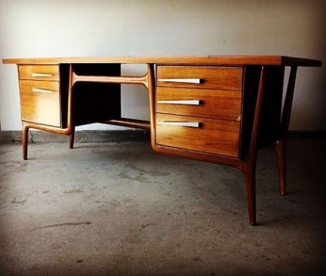 Mid Century Modern Office Furniture, Mid Century Office Desk, Mid Century Modern Office Desk, Modern Executive Desk, Mid Century Office Chair, Mid Century Modern Office, Mid Century Modern Desk, Modern Office Desk, Mid Century Desk