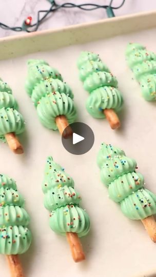 1M views · 1.5K reactions | Can't look away from these Meringue Pretzel Trees 😲🎄 🎥: https://www.instagram.com/_bellabakes | Food Network | Food Network · Original audio Merengue Recipe, Pretzel Trees, Europe Recipes, Cooking Christmas, Christmas Pretzels, Brenda Lee, Cake Decorator, Mini Pretzels, Recipes Baking