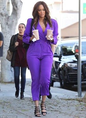 Purple Jumpsuit Outfit, Purple Outfits Black Women, Purple And Black Outfits, Venus And Serena Williams, Shrinking Violet, Purple Jumpsuit, Nicki Minaj Pictures, Couture Hats, Style Jumpsuit