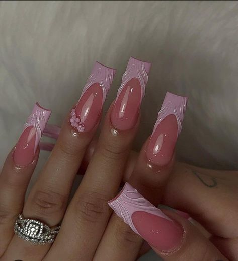 Square Nail Art, Nail Art 3d, Nail Collection, Square Nail, Nails 3d, Coffin Press On Nails, Glow Nails, French Acrylic Nails, Color Nails