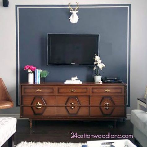 Ways to hide your tv cords Tv Accent Wall, Hide Tv Cords, Living Room Navy, Painted Feature Wall, Wall Behind Tv, Fireplace Feature Wall, Wood Feature Wall, Tv Cords, Tv Ideas