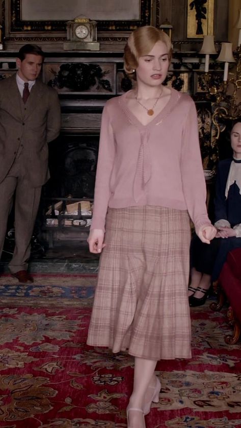 Downtown Abbey Fashion 1920s, 1920s Dress Casual, 1920s Housewife Fashion, 1920s Day Fashion, 1920s Upper Class Fashion, 1920s Heiress, 1920s Southern Fashion, 1920s Teen Fashion, 1920 Casual Fashion