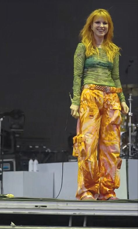 Hayley Williams Outfits 2023, This Is Why Paramore, Hailey Williams Outfit, Paramore Concert Outfit Ideas, Paramore Outfits, Paramore Concert Outfit, Hayley Williams Outfits, Hailey Williams, Hayley Williams Style