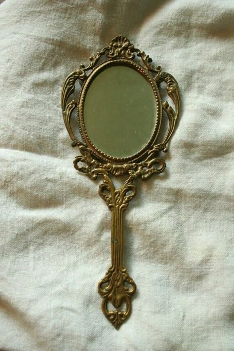 “Who’s the loneliest of them all” Mirror Tattoos, قلادات متدلية, Double Sided Mirror, Handheld Mirror, Vintage Mirrors, Magic Mirror, Vintage Mirror, Hand Mirror, Antique Mirror