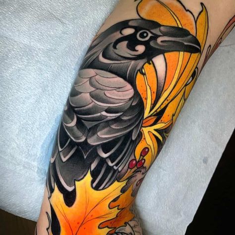 Best Tattoo Machines, Tattoos Masculinas, Rabe Tattoo, Anniversary Tattoo, Crow Tattoo Design, Tattoo Ink Sets, Saved Tattoo, Crow Tattoo, Owl Tattoo Design