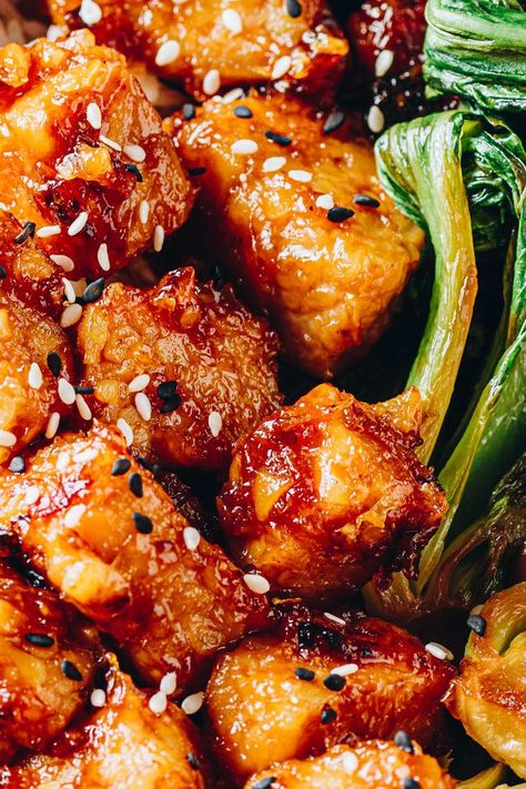 Closeup of apricot glazed tempeh, sprinkled with sesame seeds Honey Glaze, I Want To Eat, Tempeh, Plant Based Protein, Easy Vegan, Weeknight Dinner, Savoury Food, Cooking Time, Vegan Gluten Free