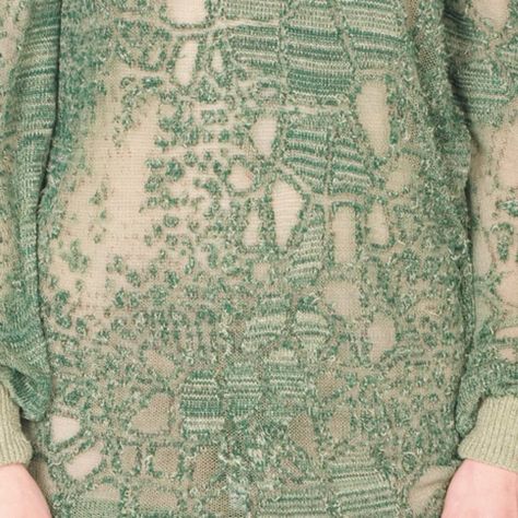 Machine Knit, Textiles Fashion, Knitwear Design, Knit Fashion, Machine Knitting, Knitting Inspiration, Textile Fabrics, Fashion Details, Knitting Designs