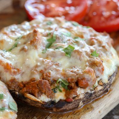 Lasagna Stuffed Mushrooms Keto Main Dishes, Mushroom Lasagna Recipe, Easy Low Carb Recipes, Keto Mushrooms, Stuffed Mushrooms Easy, Mushroom Lasagna, Mushroom Caps, Low Fat Low Carb, Keto Lasagna