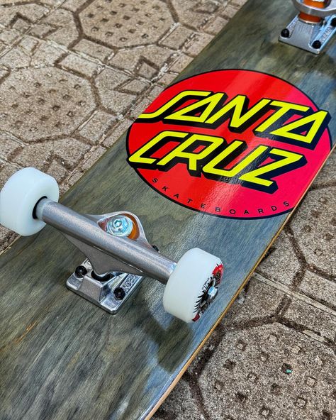 Santa Cruz Skateboards, Vintage Skateboards, Skate Shop, Skateboard, Graffiti, Quick Saves