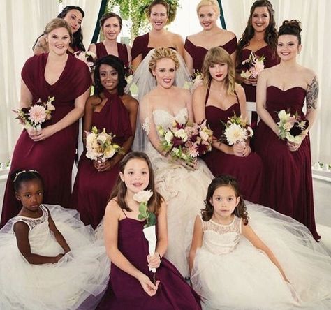 Taylor Swift Bridesmaid, Dresses Taylor Swift, Taylor Swift Images, Taylor Swift Cute, Taylor Swift Fearless, Aesthetic Fits, Long Live Taylor Swift, Live Taylor, Taylor Swift Fan