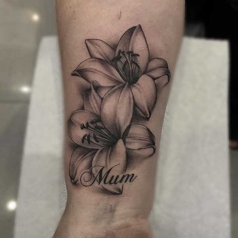 Stargazer Lily Tattoo, Lilly Flower Tattoo, Tiger Lily Tattoos, Lillies Tattoo, Lily Tattoo Design, Lily Flower Tattoos, 2 Tattoo, Hand Tattoos For Girls, Cute Hand Tattoos