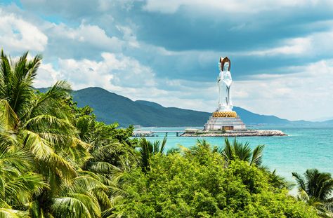 The Beautiful Sanya in Hainan Island. The Southernmost province of China. A tropical paradise, why spend Autumn and Winter in the cold? Hainan China, Flower Island, Hainan Island, Manarola Italy, China Travel Guide, Holiday China, Destination Vacation, Travel China, 2024 Goals