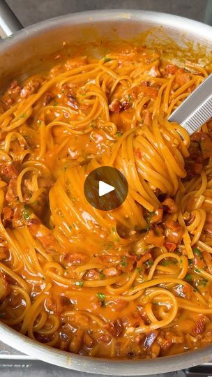 Creamy Bacon One Pot Pasta, Balanced Meals, One Pot Pasta, Healthy Food Options, Diffuser Recipes, Bacon Recipes, Italian Dishes, Quick Meals, Meal Time