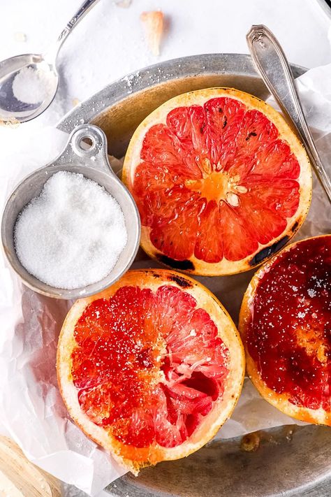 Delicious Grapefruit Brulee is just a grapefruit sprinkled in sugar and hit with the blowtorch or broiler. Cookie Sheet, Vegan Gluten Free, Grapefruit, Vegan Vegetarian, Cookies Et Biscuits, Grilling, Oven, Gluten Free, Good Things