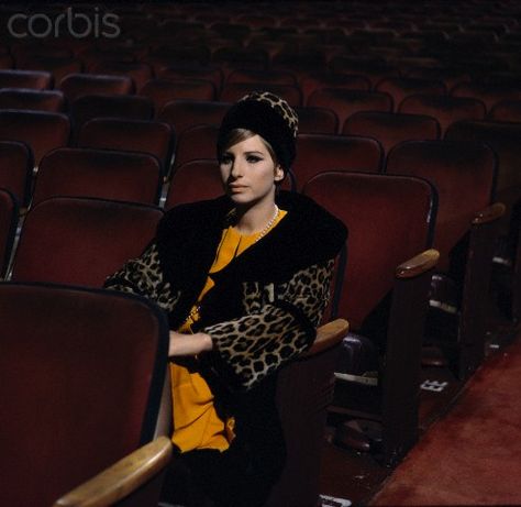 Barbra Streisand in Funny Girl Funny Girl 1968, Funny Girl Movie, Kids Street Style, Barbara Streisand, Soundtrack To My Life, Barbra Streisand, Model Call, Funny Girl, Beautiful Voice