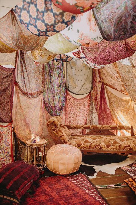 Free spirited wedding inspiratin with a vintage scarf tipi canopy Free Spirit Wedding, Wooden Beds, Table Inspiration, Bohol, Bed Ideas, Wooden Bed, Vintage Scarf, Dream Rooms, Cool Rooms