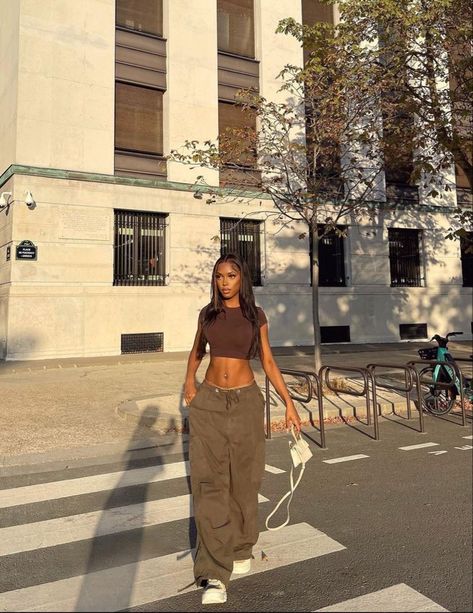 Cute Modest Outfits, Earthy Outfits, Effortlessly Chic Outfits, Brown Outfit, Tomboy Style Outfits, Cute Simple Outfits, Teenage Fashion Outfits, Photo Instagram, Girly Outfits