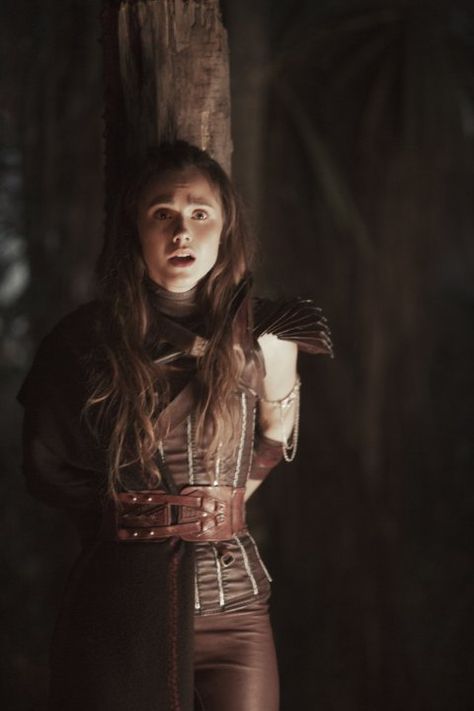 The Shannara Chronicles "Utopia" S1EP8 Amberle Shannara, Amberle Elessedil, The Shannara Chronicles, Poppy Drayton, Ivana Baquero, Gossip Girl Fashion Blair, Shannara Chronicles, Chuck Blair, Chace Crawford