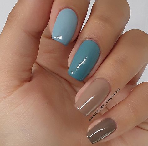 2 Color Manicure Ideas, September Nail Ideas Blue, Blue Fall Nails 2022, Blue September Nails, Beige And Blue Nails, Blue And Tan Nails, Blue And Beige Nails, Blue And Brown Nails, Denim Blue Nails