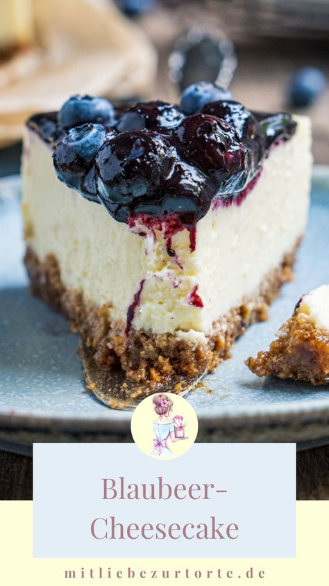 Banana Filling, Cheescake Recipe, Blueberry Topping, Berry Pie, New York Cheesecake, Cheesecake Desserts, Easy Cheesecake, Cheesecake Bites, Pie Cake