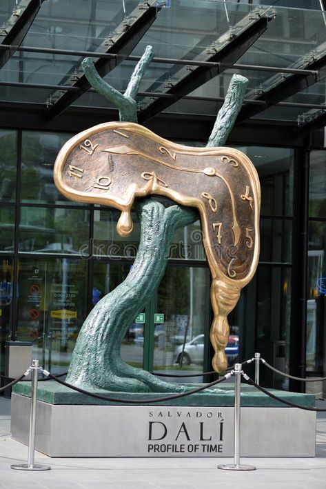 Salvador Dali sculpture Profile of Time. Image was taken in August 2012 in Wrocl , #Affiliate, #sculpture, #Profile, #Salvador, #Dali, #Time #ad Dali Clock, Melting Clock, Bronze Sculpture Animal, Famous Sculptures, Clock Painting, Iconic Artwork, Georges Seurat, Marcel Duchamp, Elephant Statue