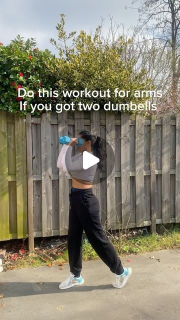 Shruti Dubey on Instagram: "20 minutes Arm workout at home with just 2 dumbells  . .  Stay active with home workouts!!  #fitnesswithshru #armworkouts" Underarm Fat Workout At Home, Dumbell Arm Workout, Arm Workout At Home, Arm Workouts At Home, Arm Fat, Fat Workout, Home Workouts, Fat To Fit, Stay Active