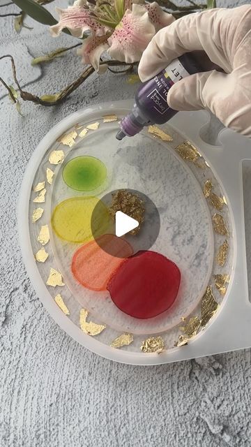 Saniya Shaikh | Resin art | 3d flower bloom | Nashik on Instagram: "“Get creative and make your own stunning rainbow 🏳️‍🌈 resin flower bloom 🌸 in just a few steps!”  Resin from @resincult  Mold from @moldsandartsupplies @moldsandartsuppliess  Alcohol inks from @beyondinks  Artist @sanis_art_studio   Rainbow resin flower, Resin art, Colourful home accents, Easy diy projects, Colourful crafts, Flower bloom, Handmade, Handcrafted, Tutorial, Making , Creative process   #resinart #resinartwork #rainbow #rainbowresinart #resinflowers #resinart_daily #resinart_ideas #resinartistsofinstagram #resinartsupplies #resinartindia #artreels #reelsinstagram #exploreflorals #explore #nashik" Resin 3d Art, Epoxy Alcohol Ink, How To Color Resin, Easy Resin Crafts For Beginners, Epoxy Resin Crafts Ideas, Alcohol Ink Art Tutorial, Colourful Crafts, Alcohol Ink In Resin, Alcohol Ink Resin Art