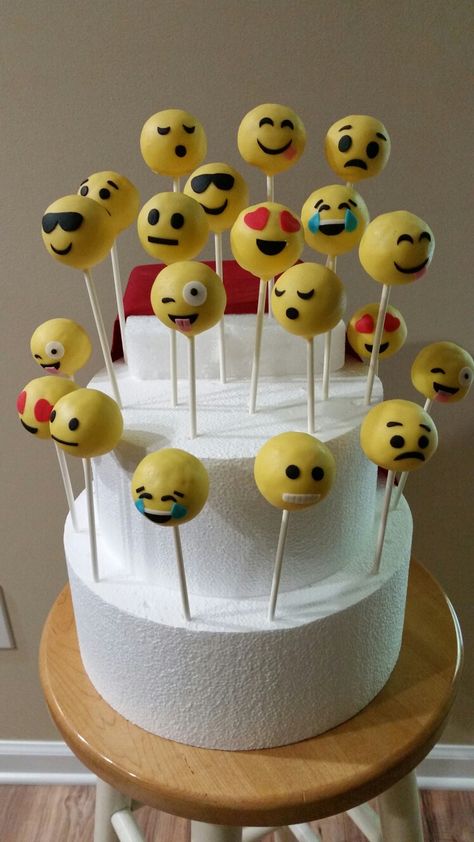 Emoji cake pops Emoji Cake Pops, Emoji Cake, Emoji Faces, Grooms Cake, Cake Pops, Cake