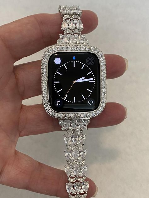 White Gold Apple Watch Band Women 38 40 42 44mm & or Silver | Etsy Bling Apple Watch Band, Outfits Azul, Apple Watch Band Women, Gold Apple Watch Band, Apple Watch Bands Fashion, Apple Watch Bands Women, Pretty Watches, Gold Apple Watch, Gold Apple