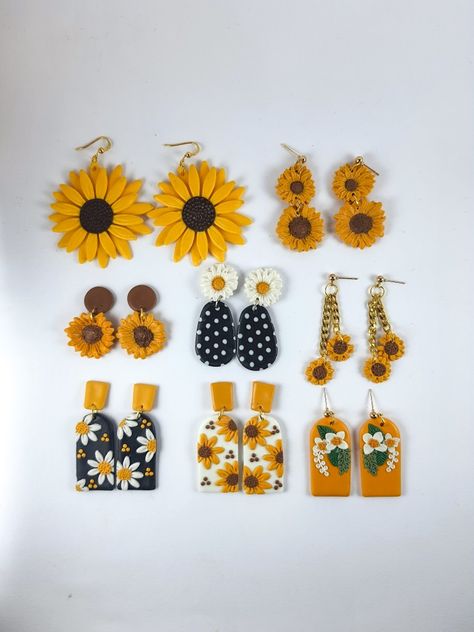 Farmhouse Earrings, Sunflower Clay Earrings, Polymer Clay Flower Jewelry, Diy Earrings Polymer Clay, Quilling Jewelry, Handmade Clay Jewelry, Polymer Earrings, Jewelry Drawing, Clay Earring