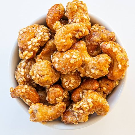 Honey Sesame Cashews 1kg – Fresh Prime Whole Roast Seseme Cashews Nuts – Sweet Caramelised Roasted Nut Glaze Freshly Caramelized Crispy Glazed Coated Covered Crunchy Gourmet Snack Large Bulk PURIMA : Amazon.co.uk: Grocery Honey Sesame, Gourmet Snacks, Roasted Cashews, Honey Roasted, Cashew Nut, Honey And Cinnamon, Sesame Seeds, Yummy Snacks, Cashew