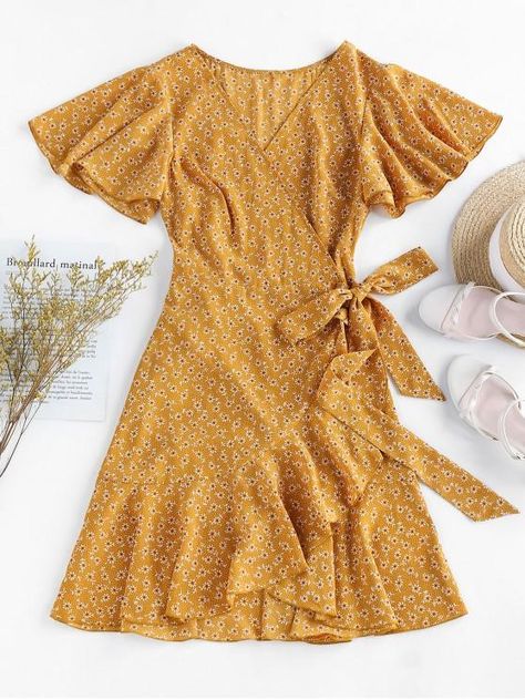 Ditsy Print, Tulip Dress, Butterfly Sleeve, Mini Dress Casual, Butterfly Sleeves, Print Dresses, Online Dress Shopping, Kebaya, Long Sleeve Maxi Dress